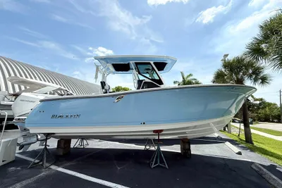 Blackfin 272 CC