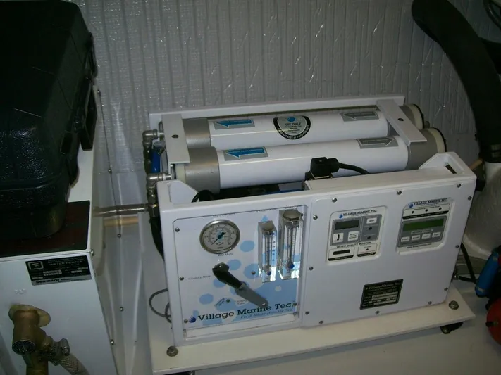 Shanti Yacht Photos Pics Water Maker