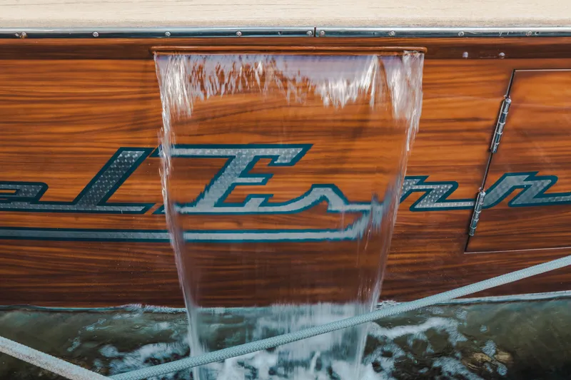 Bel Esprit Yacht Photos Pics 