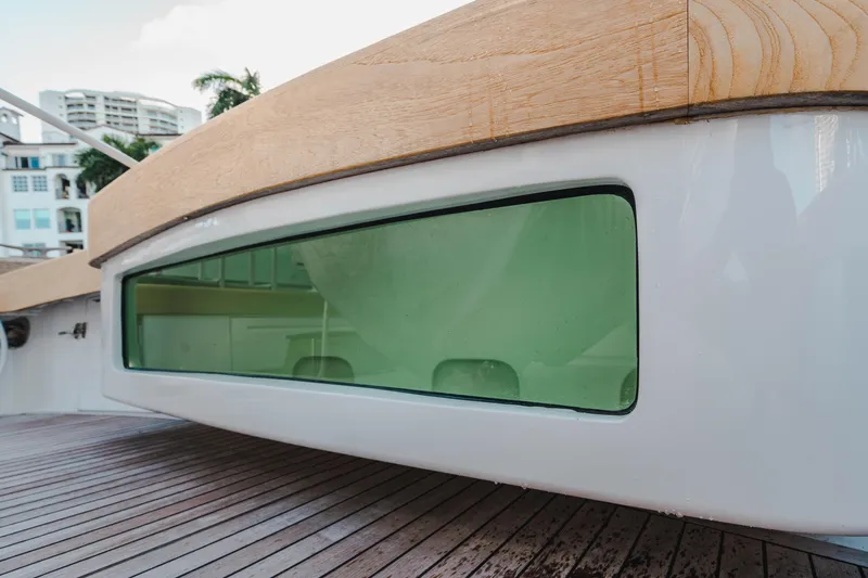 Bel Esprit Yacht Photos Pics 