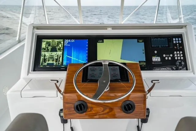 Bel Esprit Yacht Photos Pics 