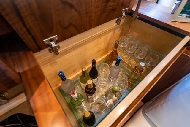 Bel Esprit Yacht Photos Pics 