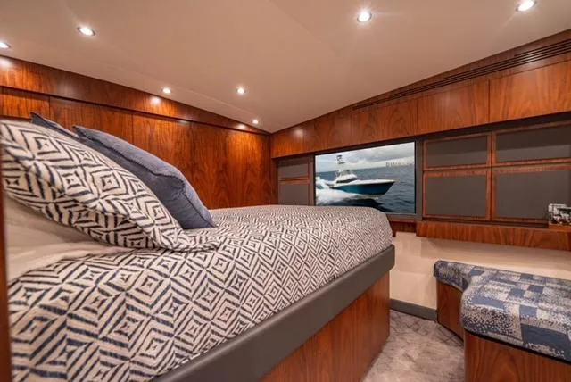 Bel Esprit Yacht Photos Pics 