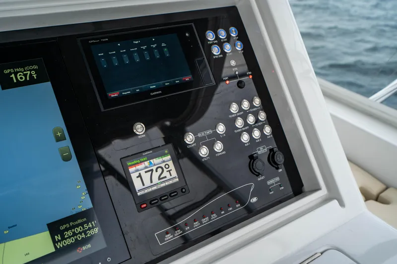 Bel Esprit Yacht Photos Pics 