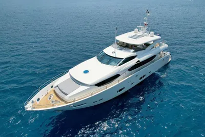 Sunseeker 30 Metre Yacht