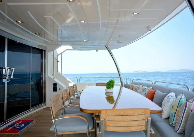 Paladium Yacht Photos Pics 