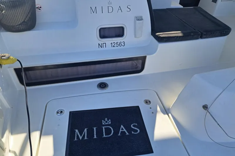  Yacht Photos Pics Lagoon 42 catamaran, 2020 model, featuring "MIDAS" branding on deck.