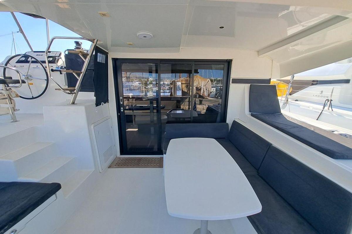 2020 Lagoon 42 