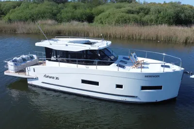 2023 Cobra Yachts Futura 36