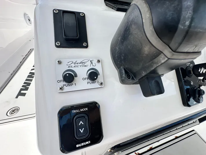  Yacht Photos Pics Control panel of 2023 Twin Vee 340 GFX CC boat with Suzuki troll mode.