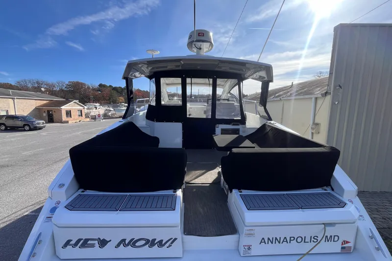  Yacht Photos Pics 2018 Cruisers Yachts 390 Express Coupe docked in Annapolis, MD under clear skies.