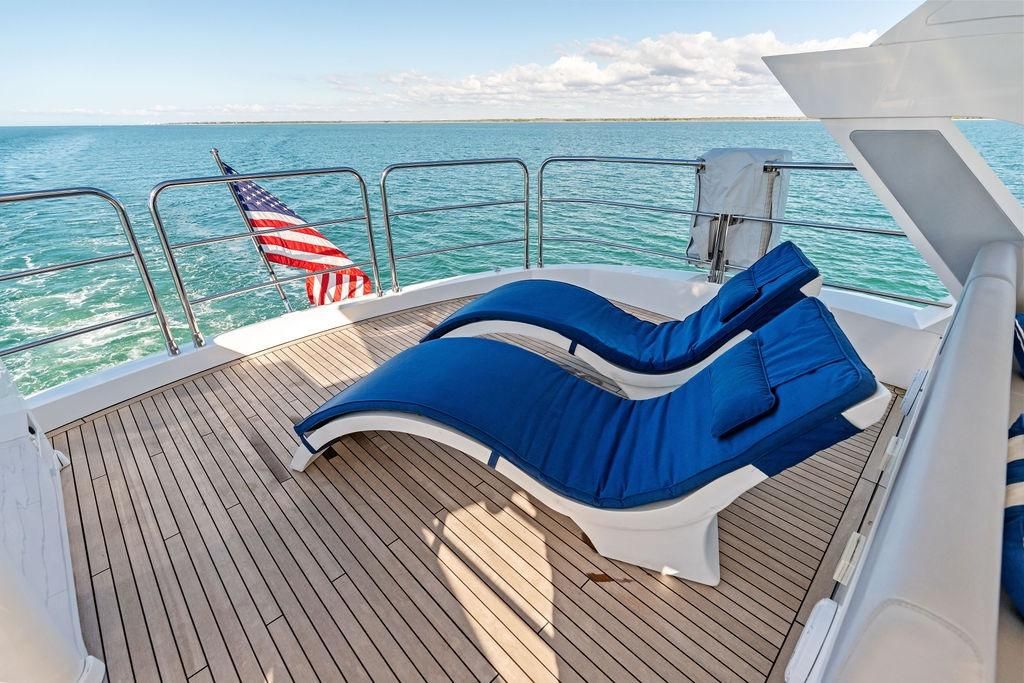 2019 Sunseeker 76 