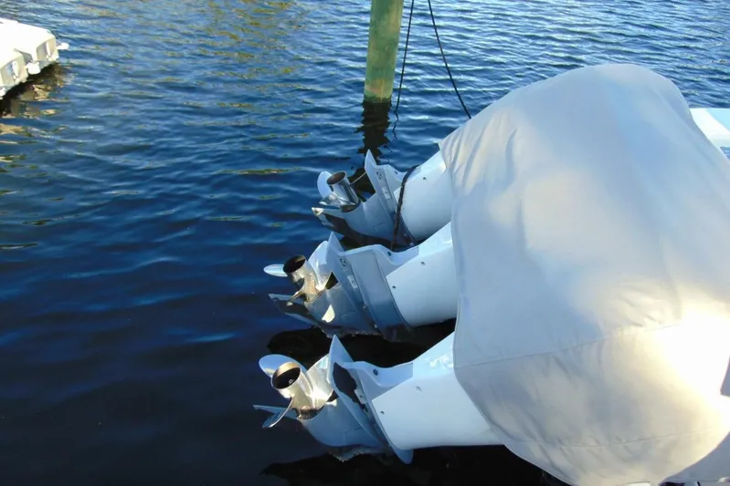 Atlas Yacht Photos Pics 2023 Contender 39 Fisharound boat engines covered at dockside.