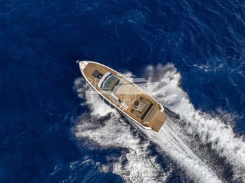 2015 Delta Powerboats Delta 33 Open
