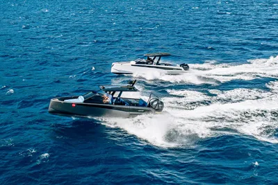 Virtue V10 Top