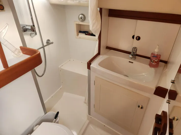 Rachel Ann Yacht Photos Pics 