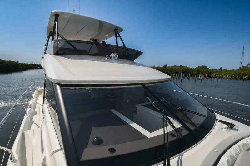 Imagine Yacht Photos Pics Flybridge