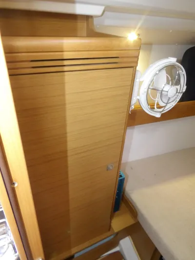 Magic Carpet Yacht Photos Pics 