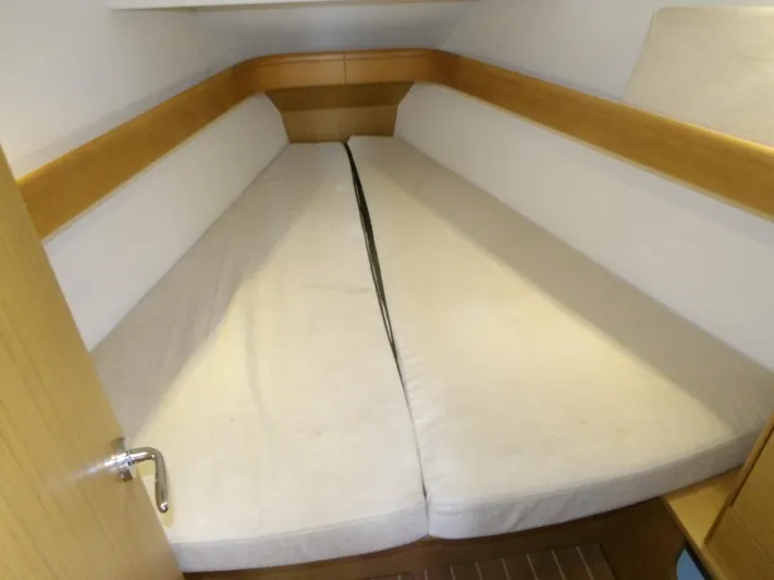 Magic Carpet Yacht Photos Pics 