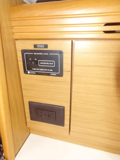 Magic Carpet Yacht Photos Pics 