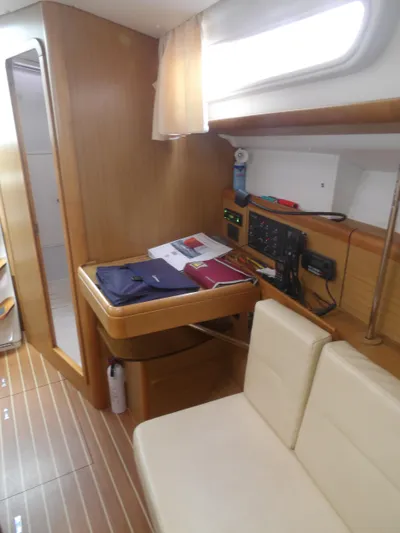 Magic Carpet Yacht Photos Pics 