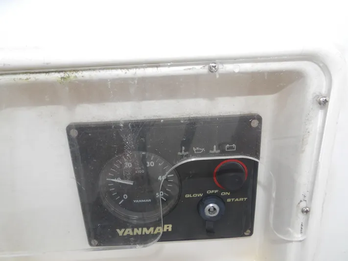 Magic Carpet Yacht Photos Pics 