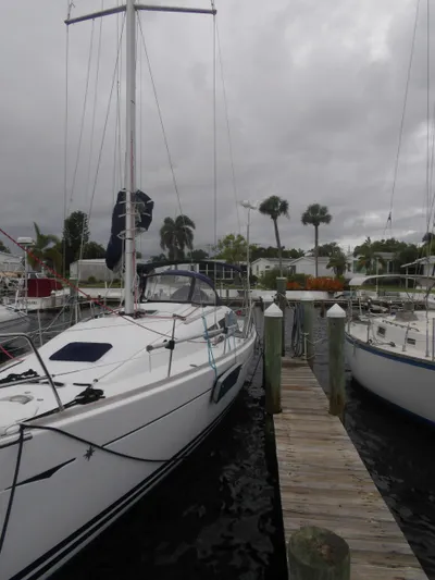 Magic Carpet Yacht Photos Pics 