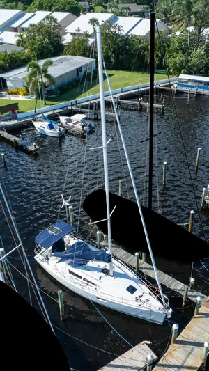 Magic Carpet Yacht Photos Pics 