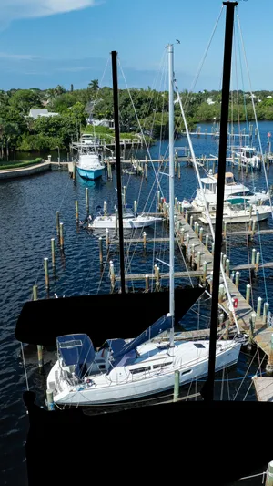 Magic Carpet Yacht Photos Pics 