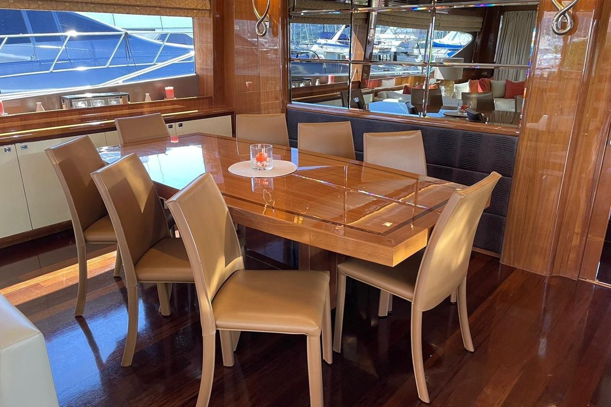 2013 Princess 98 