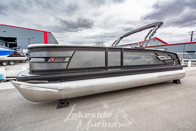 Godfrey AquaPatio 255 SFL