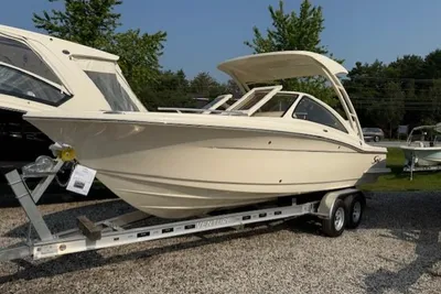 Scout 240 Dorado