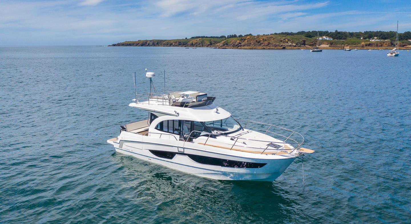 2023 Beneteau Antares 11 Fly Pilothouse en venta - YachtWorld