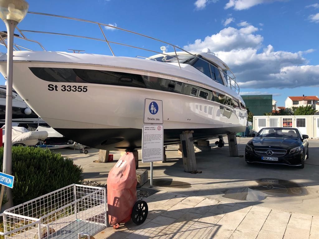 2016 Bavaria 45 