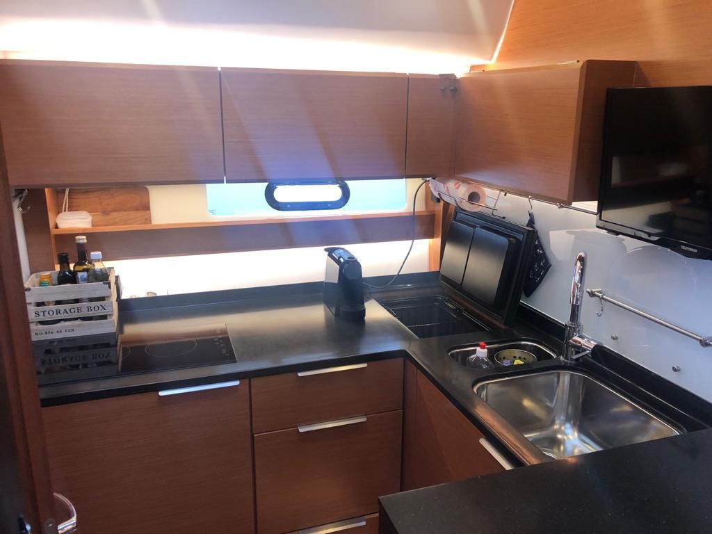 2016 Bavaria 45 