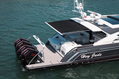 Yacht