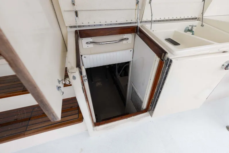 Lynn Haven Yacht Photos Pics 