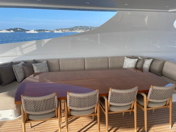 Inception Yacht Photos Pics 