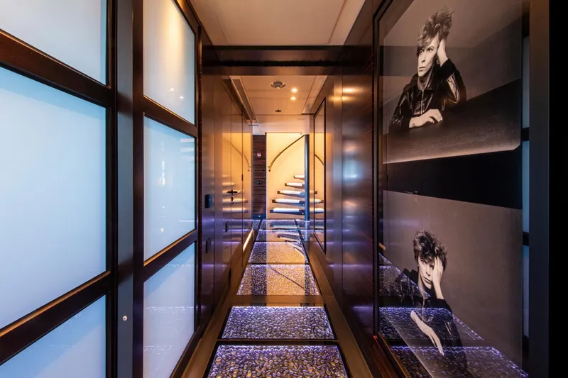 Inception Yacht Photos Pics 