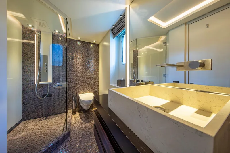 Inception Yacht Photos Pics 