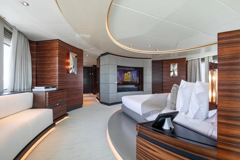 Inception Yacht Photos Pics 