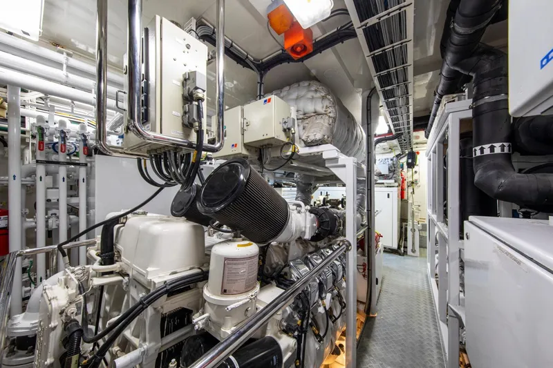 Inception Yacht Photos Pics 