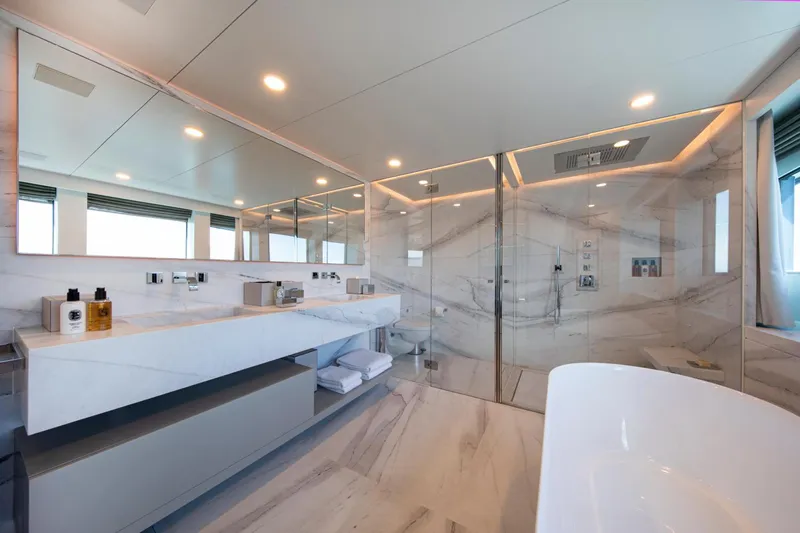 Inception Yacht Photos Pics 