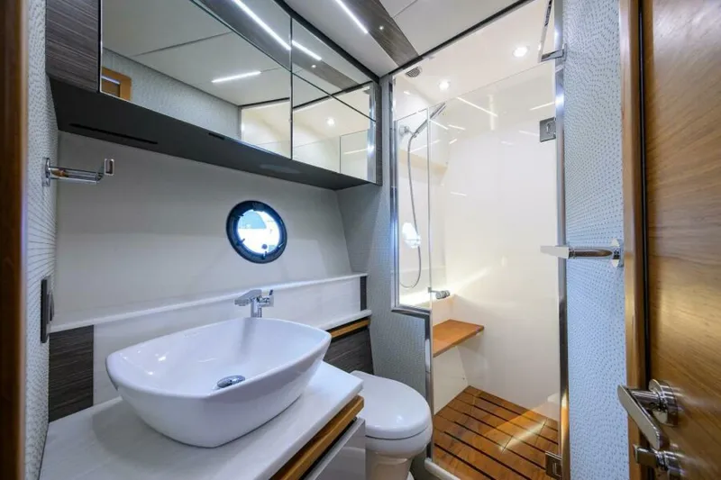 Jena Yacht Photos Pics 2019 Tiara Yachts 49 Coupe - Image 79