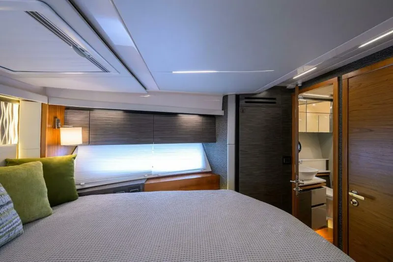 Jena Yacht Photos Pics 2019 Tiara Yachts 49 Coupe - Image 77