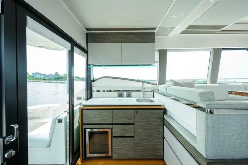 Jena Yacht Photos Pics 2019 Tiara Yachts 49 Coupe - Image 42