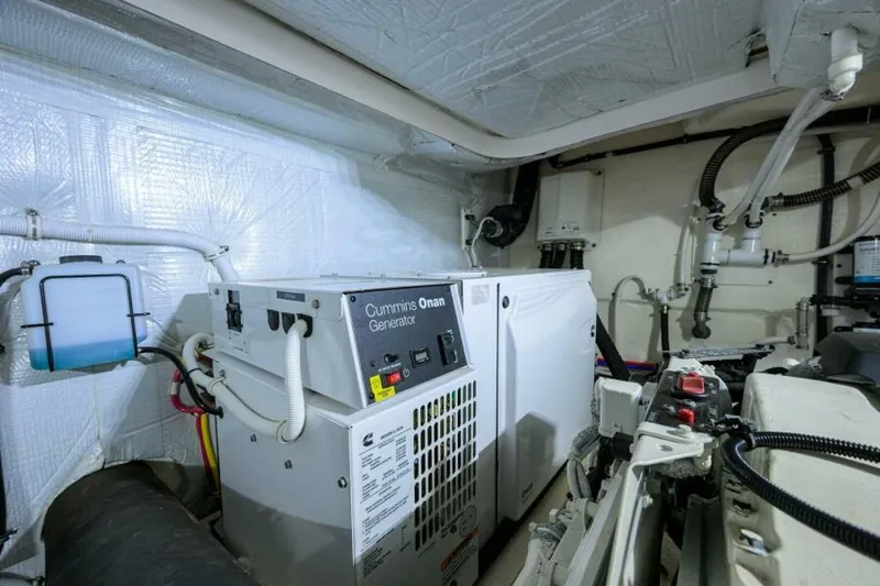 Jena Yacht Photos Pics 2019 Tiara Yachts 49 Coupe - Image 94