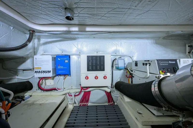 Jena Yacht Photos Pics 2019 Tiara Yachts 49 Coupe - Image 92