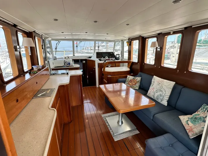 C'est Bon Yacht Photos Pics 