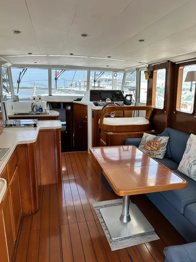 C'est Bon Yacht Photos Pics 